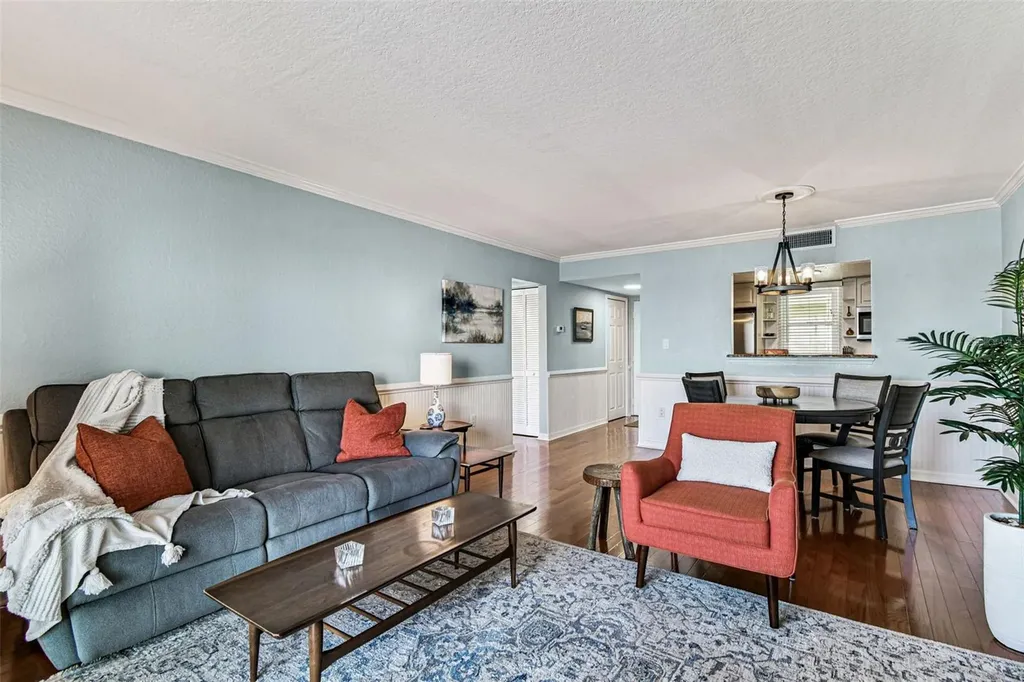 464 N Paula Drive Dunedin FL 34698