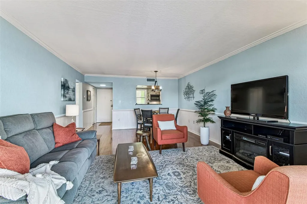 464 N Paula Drive Dunedin FL 34698