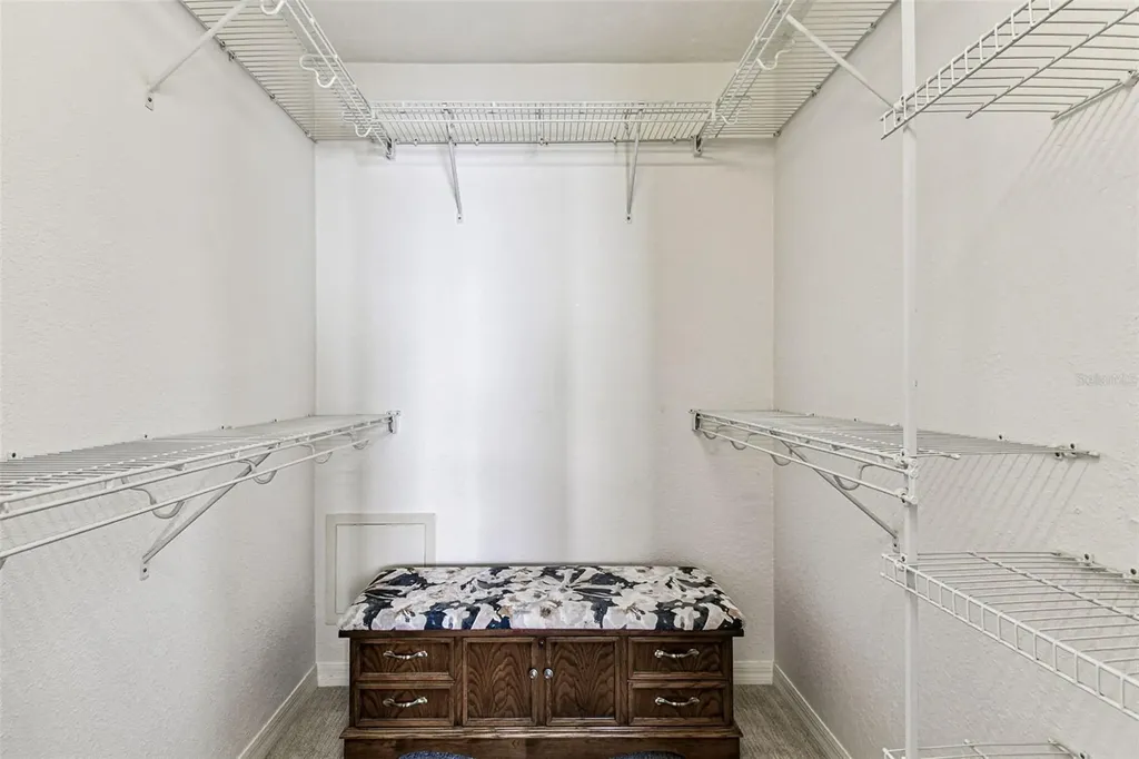 464 N Paula Drive Dunedin FL 34698