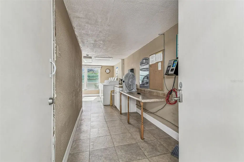 464 N Paula Drive Dunedin FL 34698