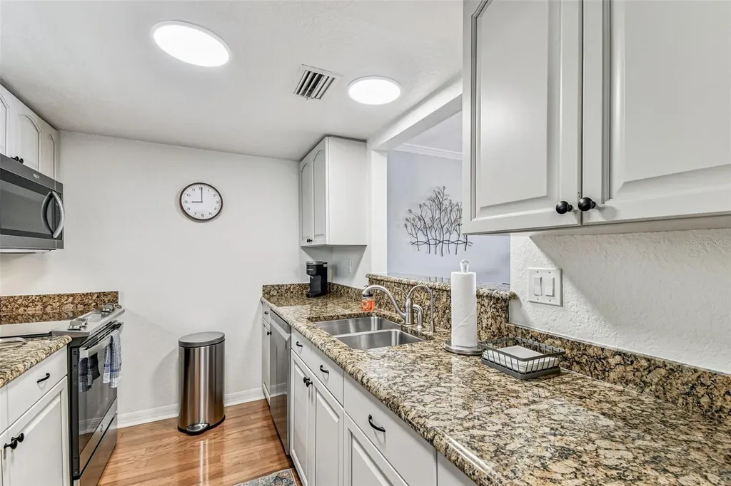 464 N Paula Drive Dunedin FL 34698