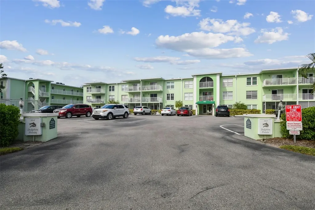 464 N Paula Drive Dunedin FL 34698