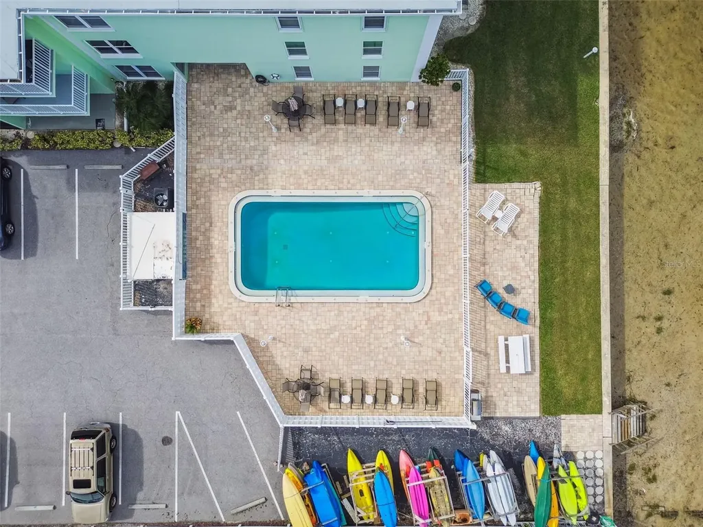 464 N Paula Drive Dunedin FL 34698