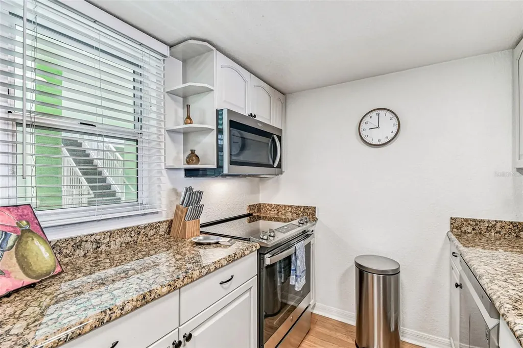 464 N Paula Drive Dunedin FL 34698