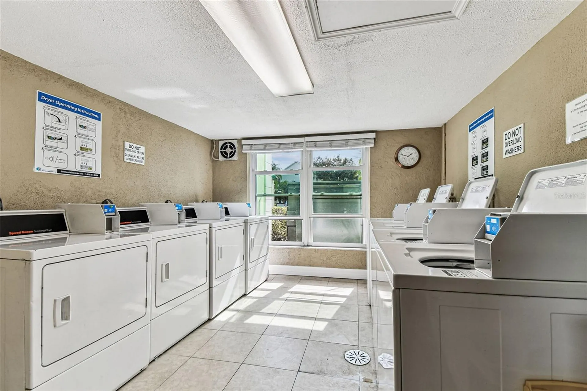 464 N Paula Drive Dunedin FL 34698
