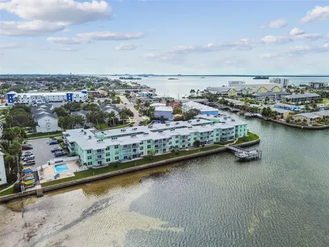 464 N Paula Drive Dunedin FL 34698