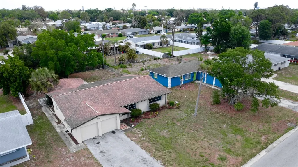 3704 17th Avenue W Bradenton FL 34205