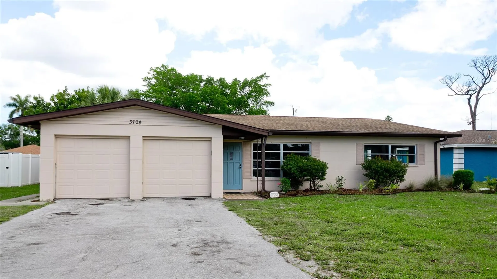 3704 17th Avenue W Bradenton FL 34205