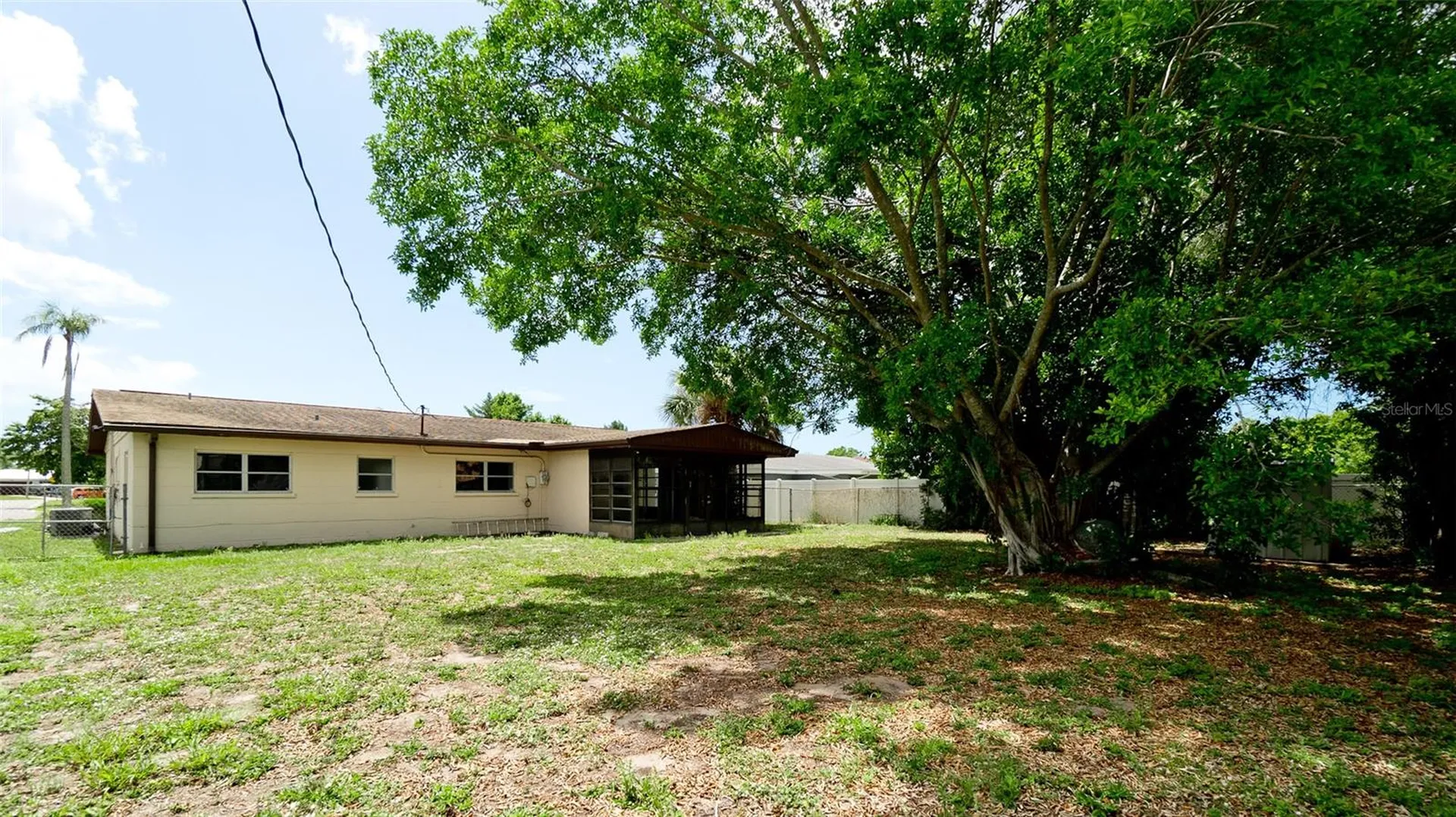 3704 17th Avenue W Bradenton FL 34205