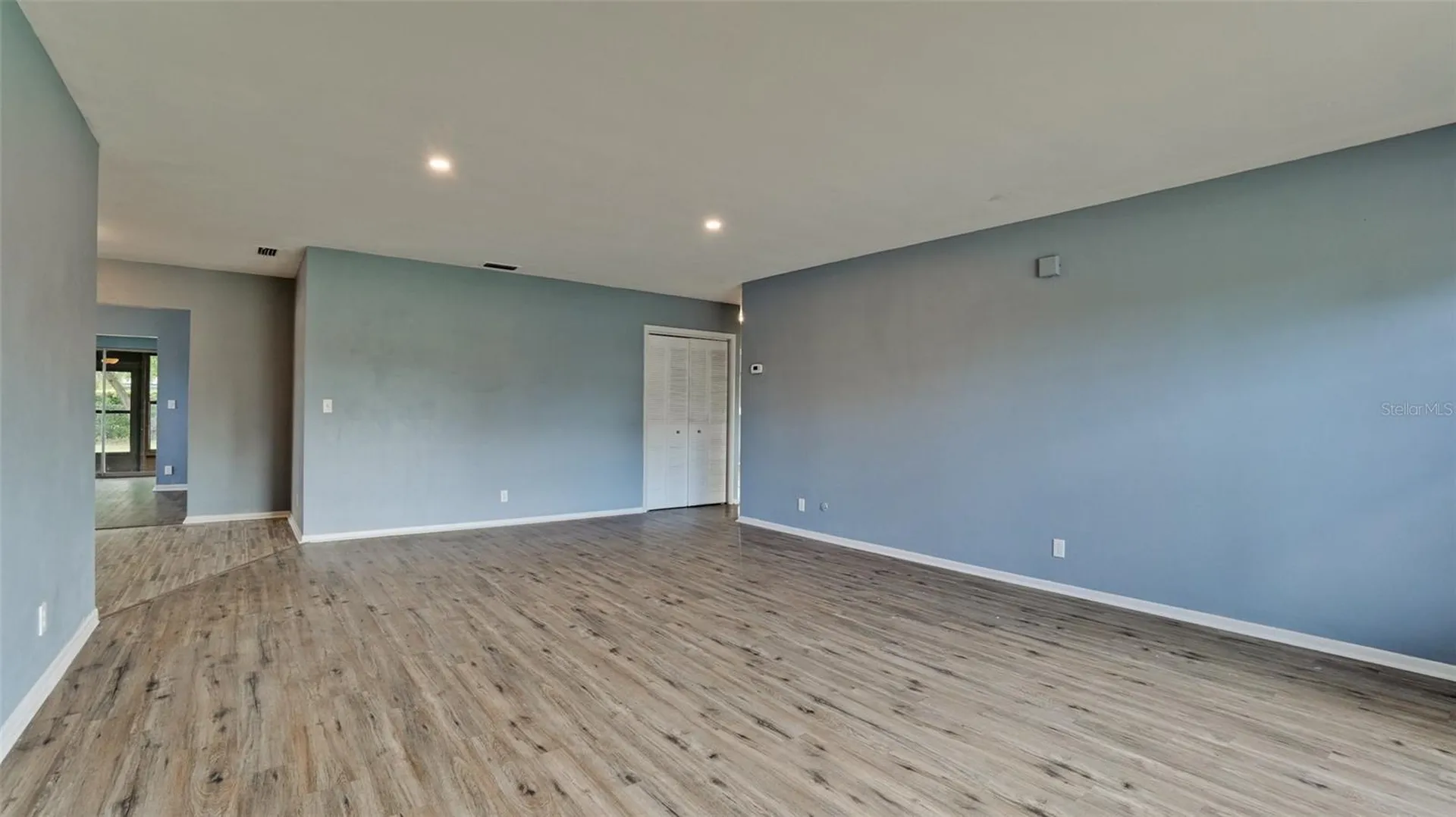 3704 17th Avenue W Bradenton FL 34205