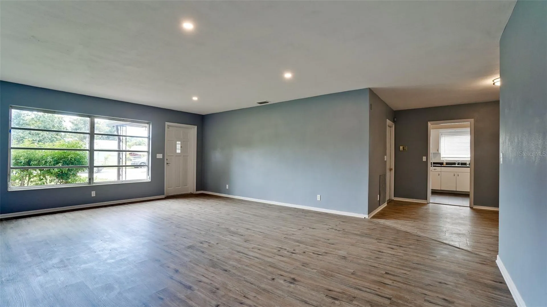 3704 17th Avenue W Bradenton FL 34205