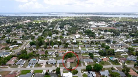 3704 17th Avenue W Bradenton FL 34205