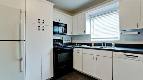3704 17th Avenue W Bradenton FL 34205