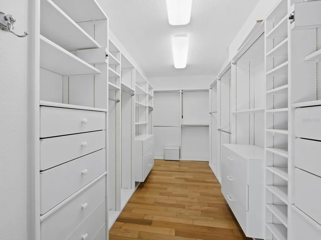 1255 N Gulfstream Avenue Sarasota FL 34236