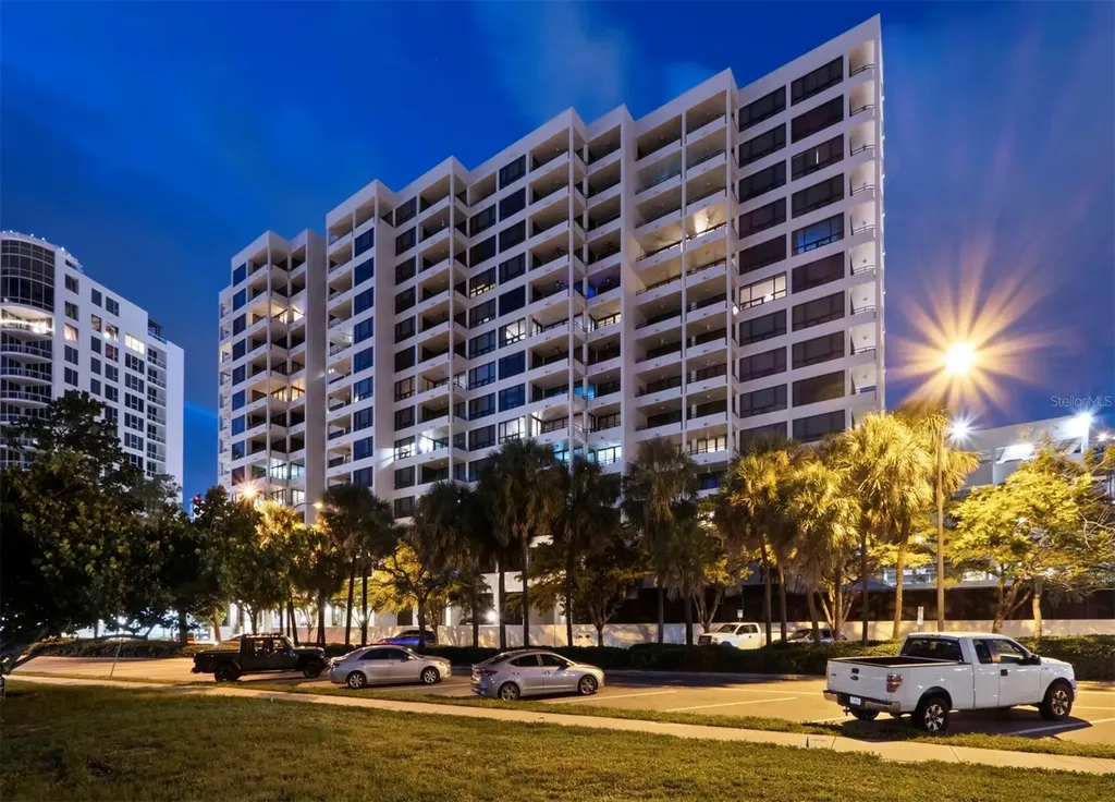 1255 N Gulfstream Avenue Sarasota FL 34236