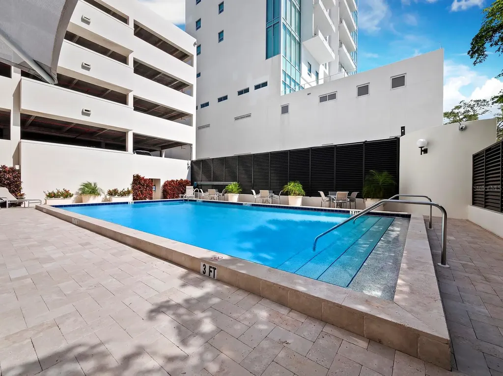 1255 N Gulfstream Avenue Sarasota FL 34236