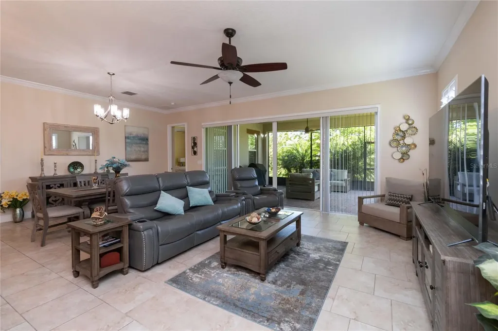 4921 Catalpa Drive St Cloud FL 34772