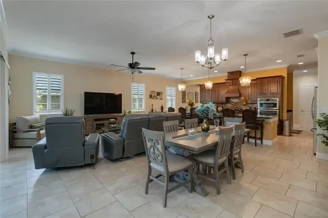 4921 Catalpa Drive St Cloud FL 34772