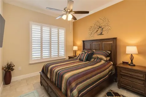 4921 Catalpa Drive St Cloud FL 34772