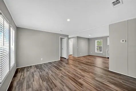 134 Weerts Road San Mateo FL 32187