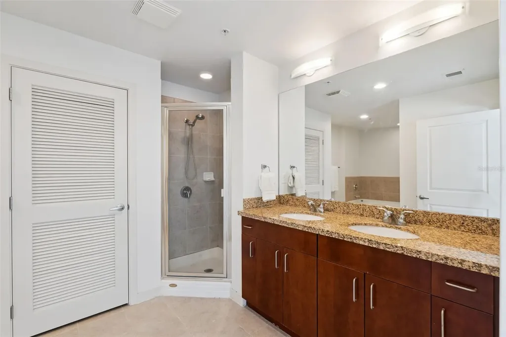 155 S Court Avenue Orlando FL 32801