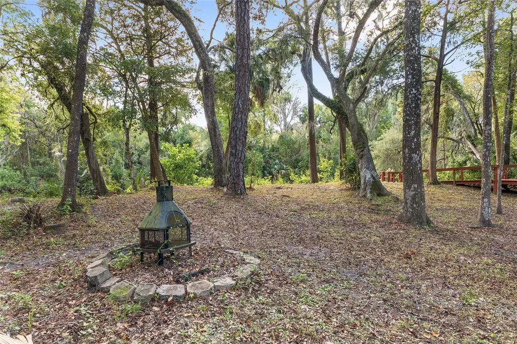 90 Winding River Lane Inglis FL 34449