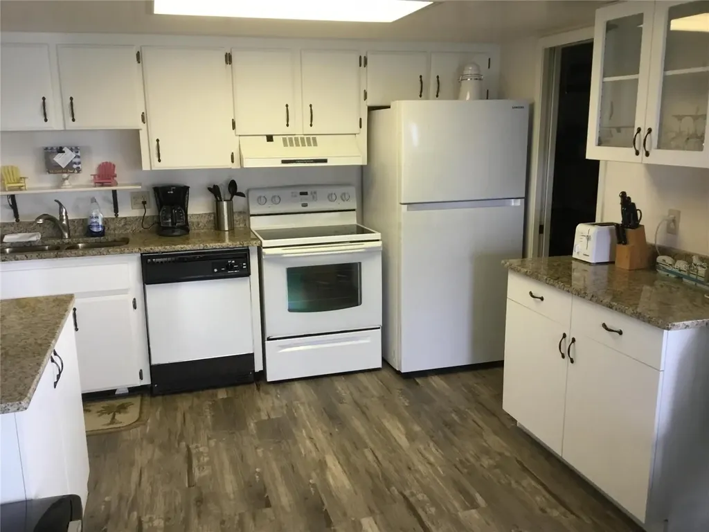 1571 S Atlantic Avenue New Smyrna Beach FL 32169
