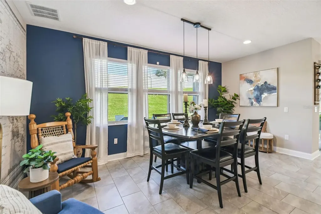 2019 Panoramic Circle Apopka FL 32703