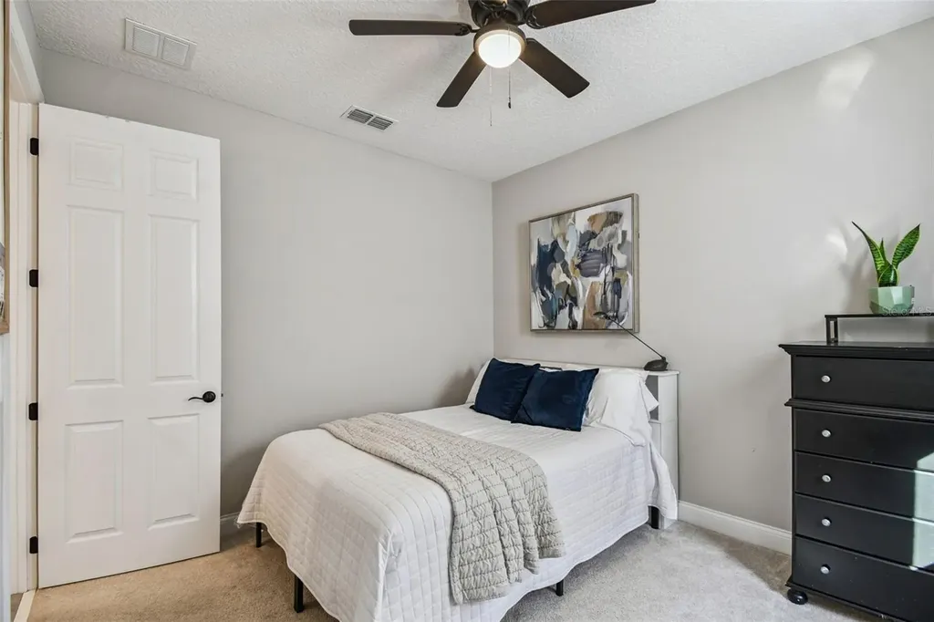 2019 Panoramic Circle Apopka FL 32703
