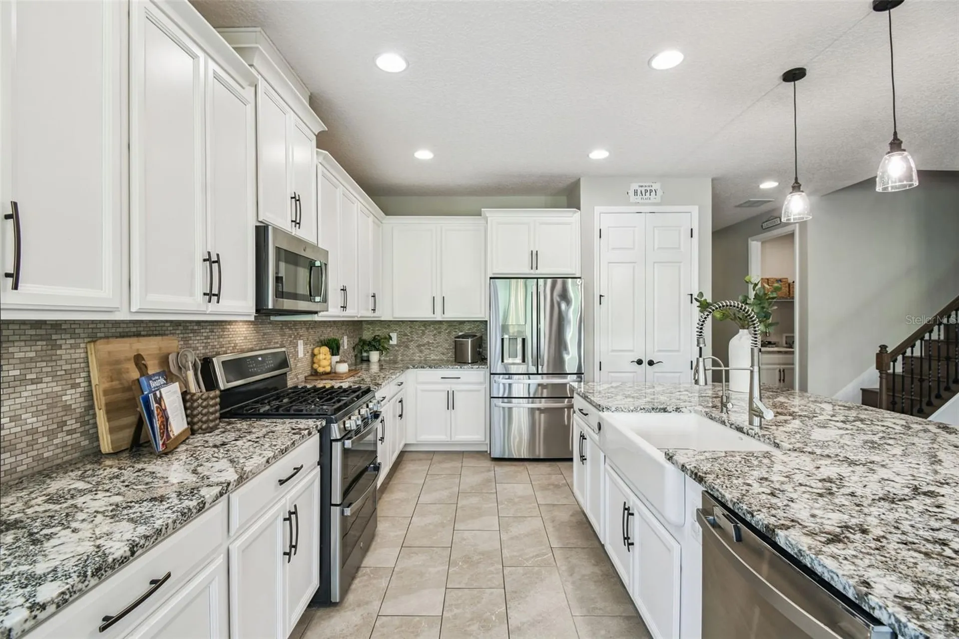 2019 Panoramic Circle Apopka FL 32703