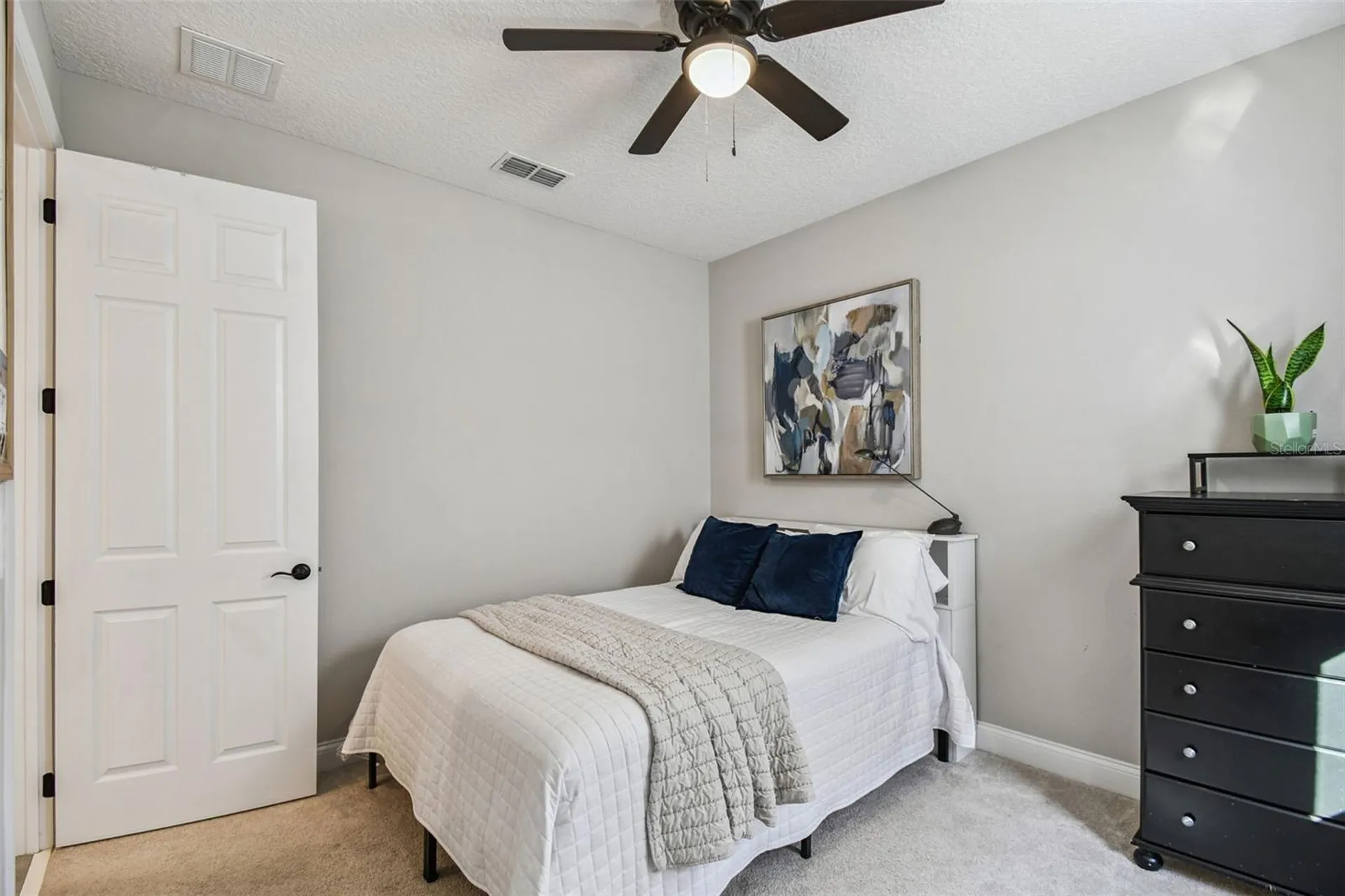2019 Panoramic Circle Apopka FL 32703