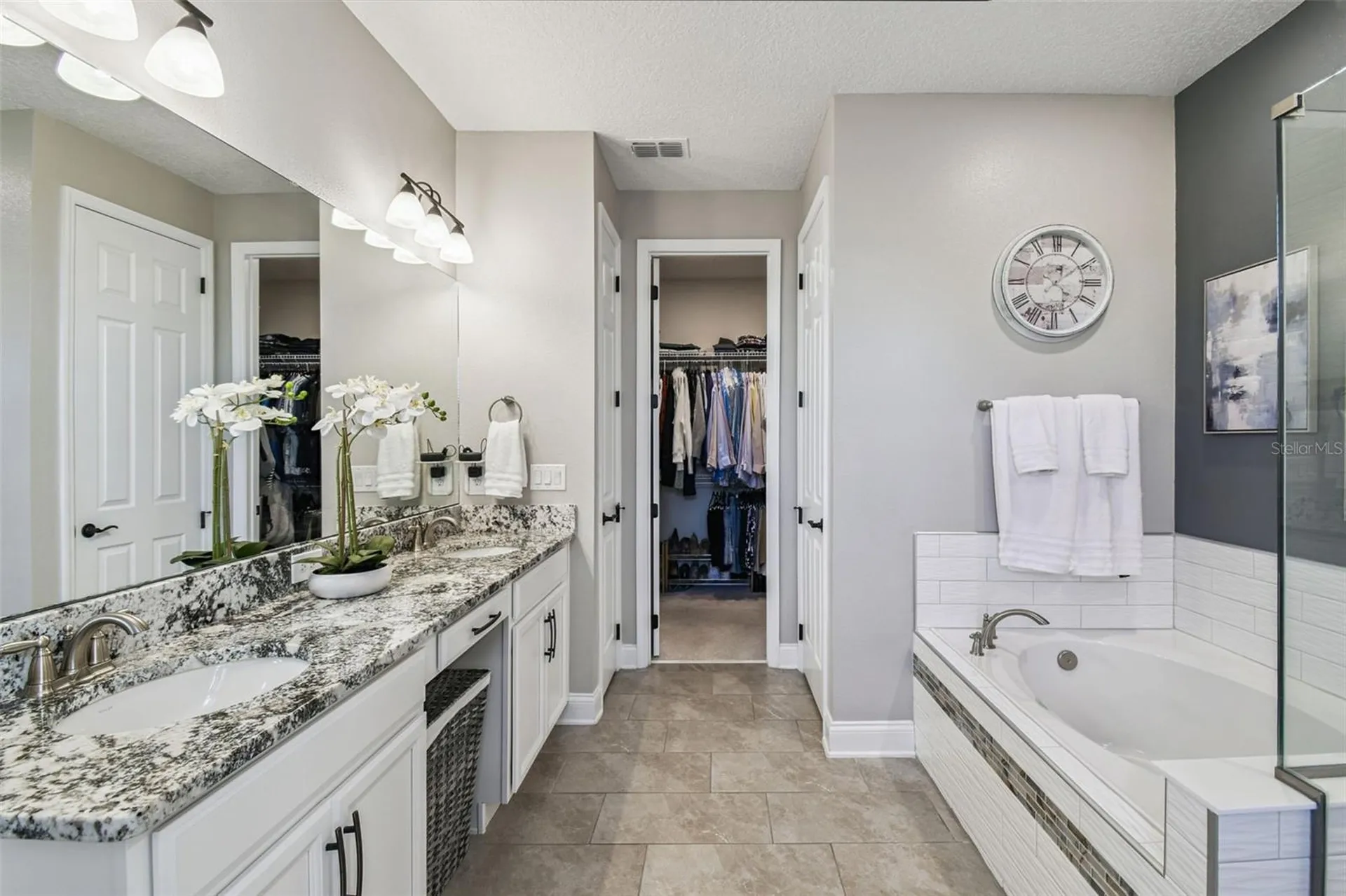 2019 Panoramic Circle Apopka FL 32703