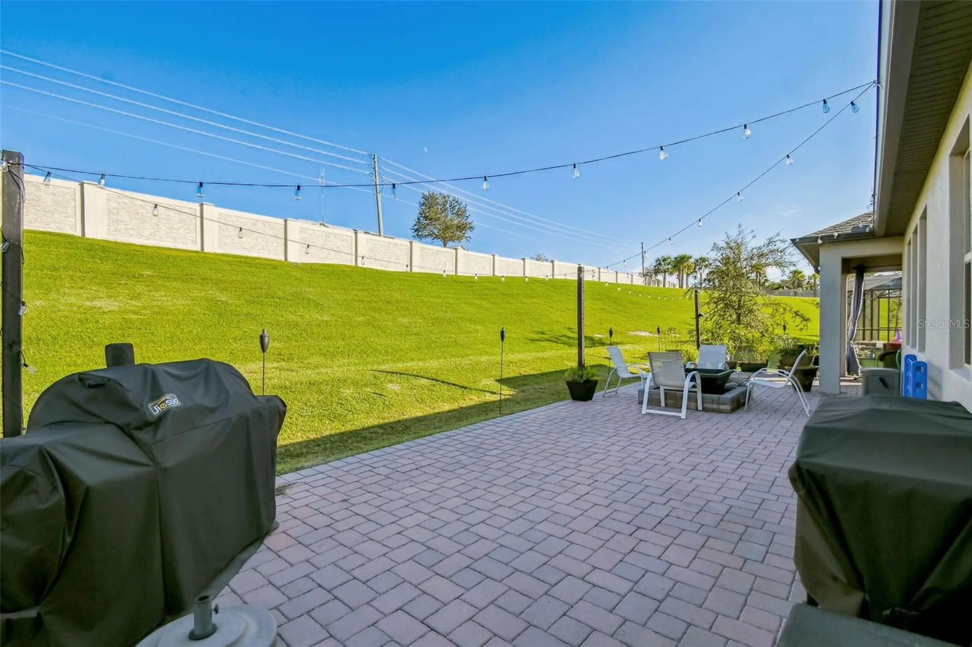 2019 Panoramic Circle Apopka FL 32703