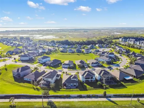 2019 Panoramic Circle Apopka FL 32703