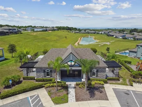 2019 Panoramic Circle Apopka FL 32703