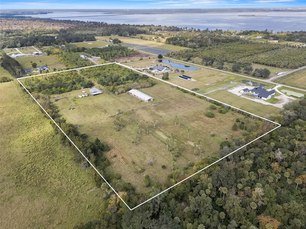 1875 N Division Street Oviedo FL 32765