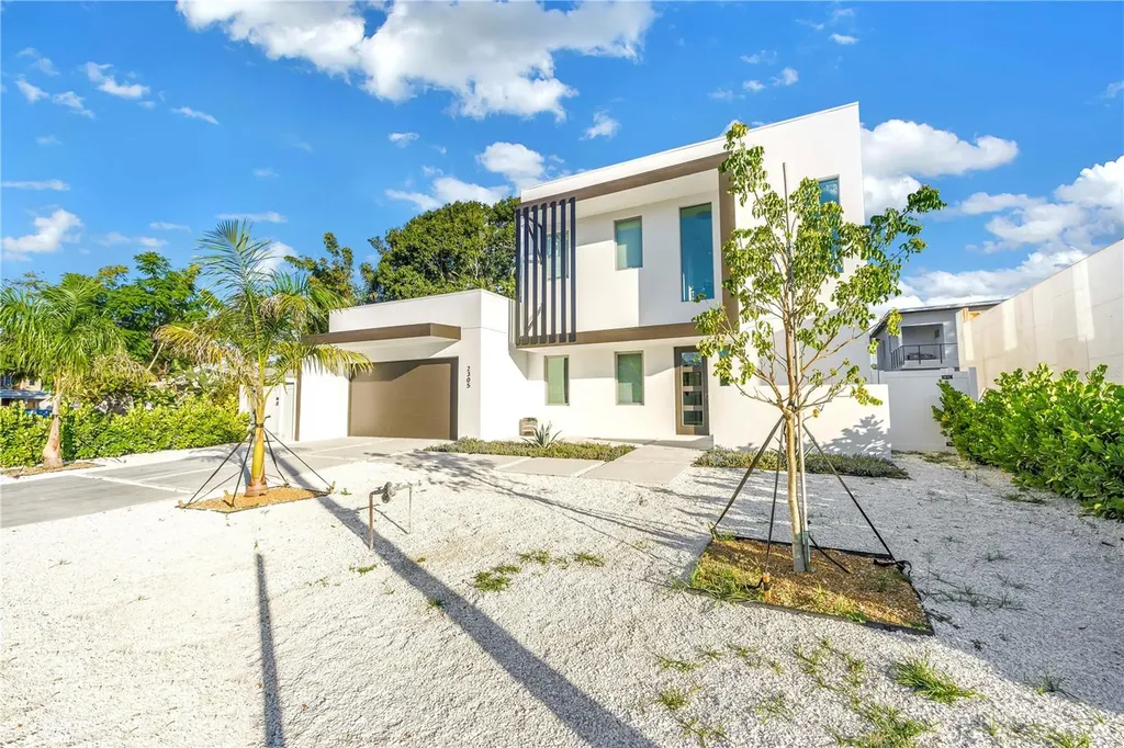 2305 Temple Street Sarasota FL 34239