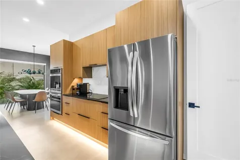 2305 Temple Street Sarasota FL 34239
