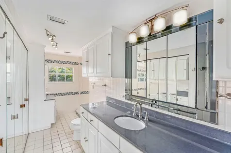 5903 Bimini Way N St Pete Beach FL 33706