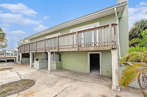 5903 Bimini Way N St Pete Beach FL 33706