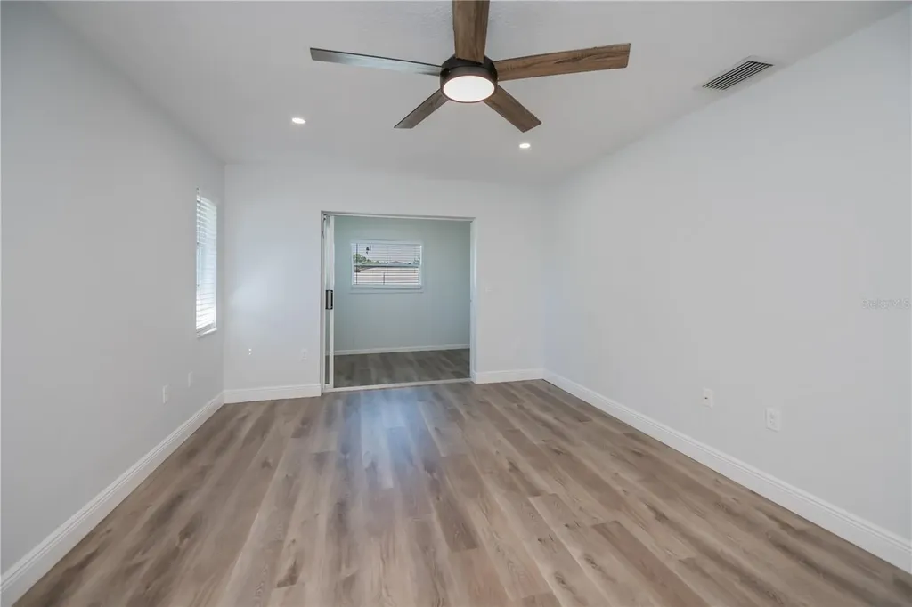 7095 Beardsley Street Englewood FL 34224