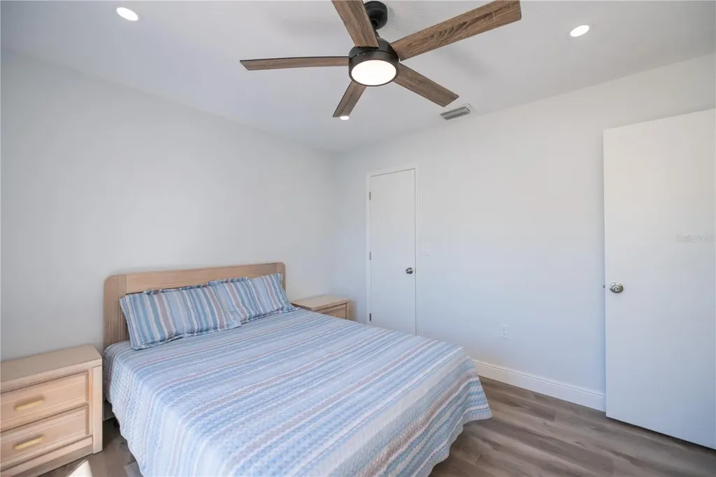 7095 Beardsley Street Englewood FL 34224