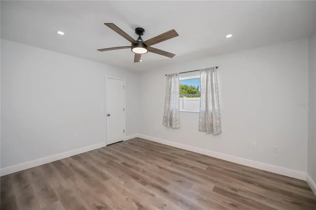 7095 Beardsley Street Englewood FL 34224