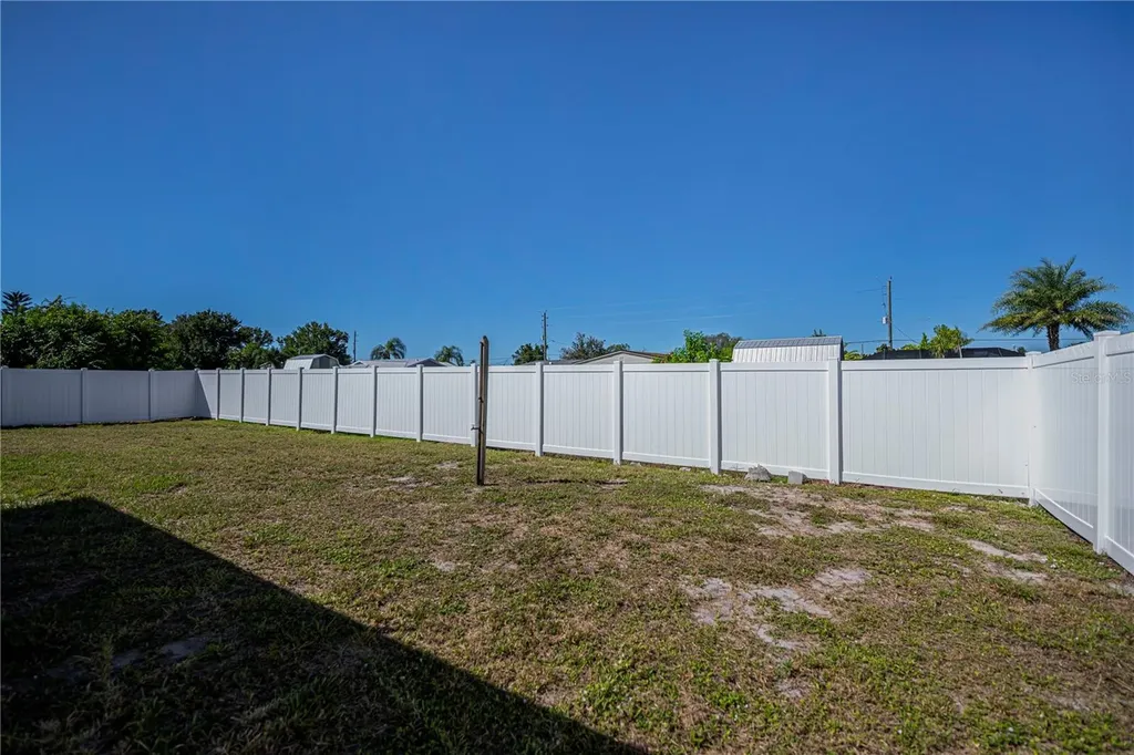 7095 Beardsley Street Englewood FL 34224