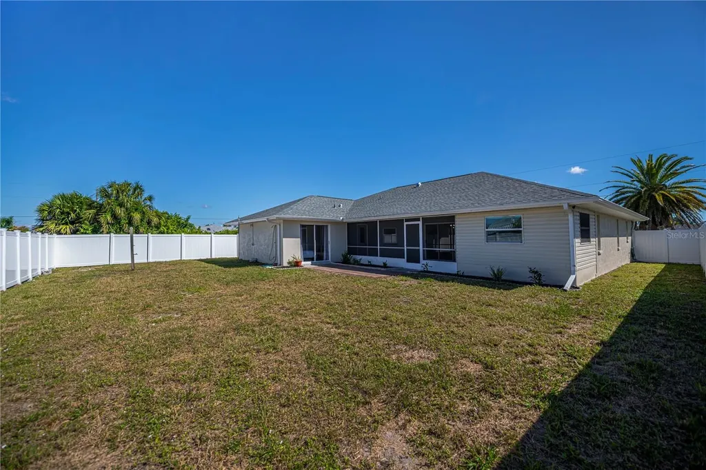 7095 Beardsley Street Englewood FL 34224