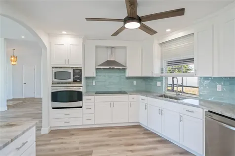 7095 Beardsley Street Englewood FL 34224