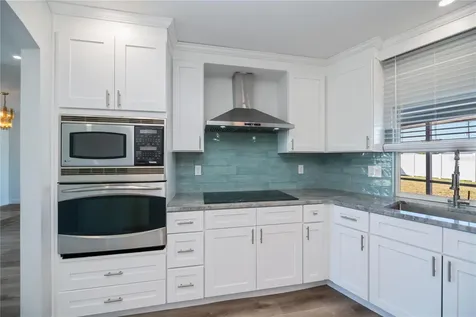 7095 Beardsley Street Englewood FL 34224