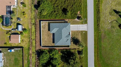 7095 Beardsley Street Englewood FL 34224
