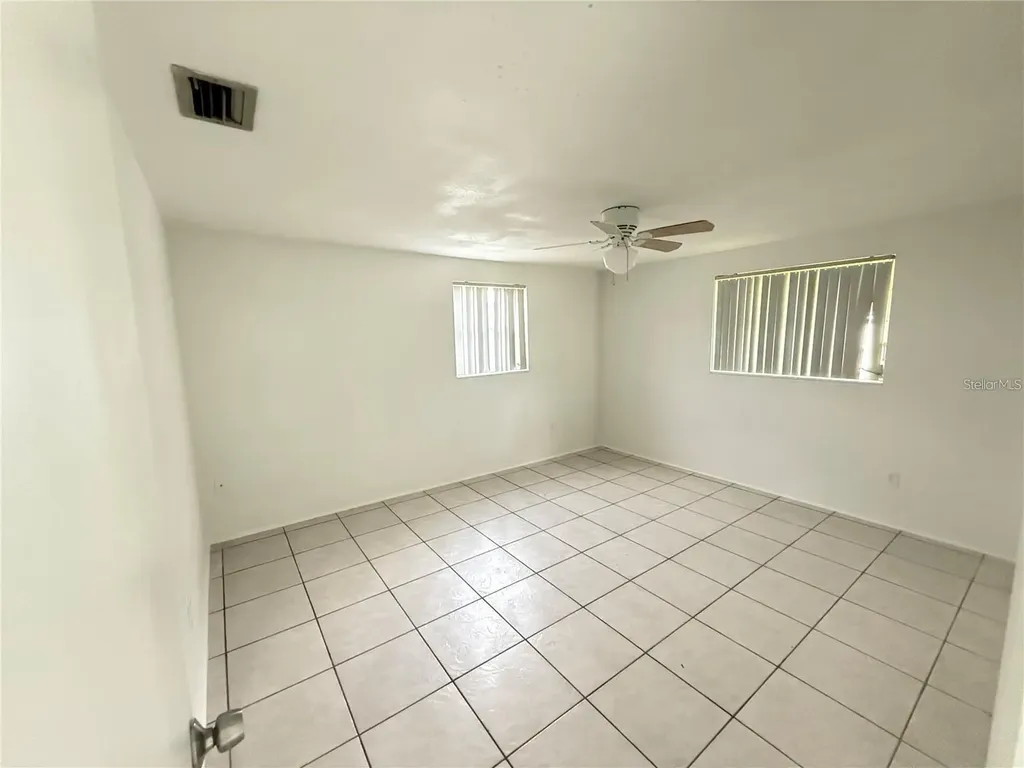 4233 Darlington Road Holiday FL 34691