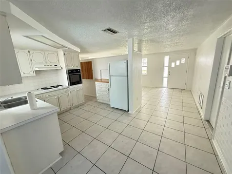 4233 Darlington Road Holiday FL 34691
